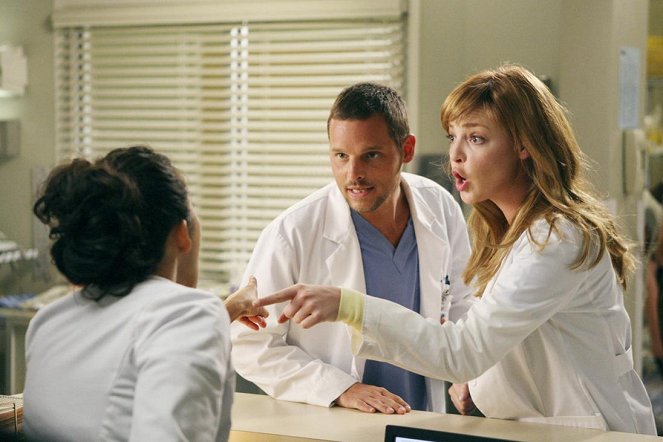 Grey's Anatomy - Season 6 - I Always Feel Like Somebody's Watchin' Me - Photos - Justin Chambers, Katherine Heigl