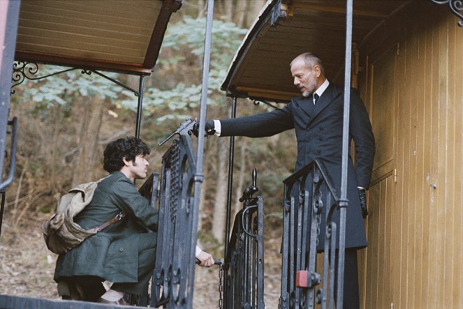 Arsen Lupin - zloděj gentleman - Z filmu - Romain Duris, Pascal Greggory