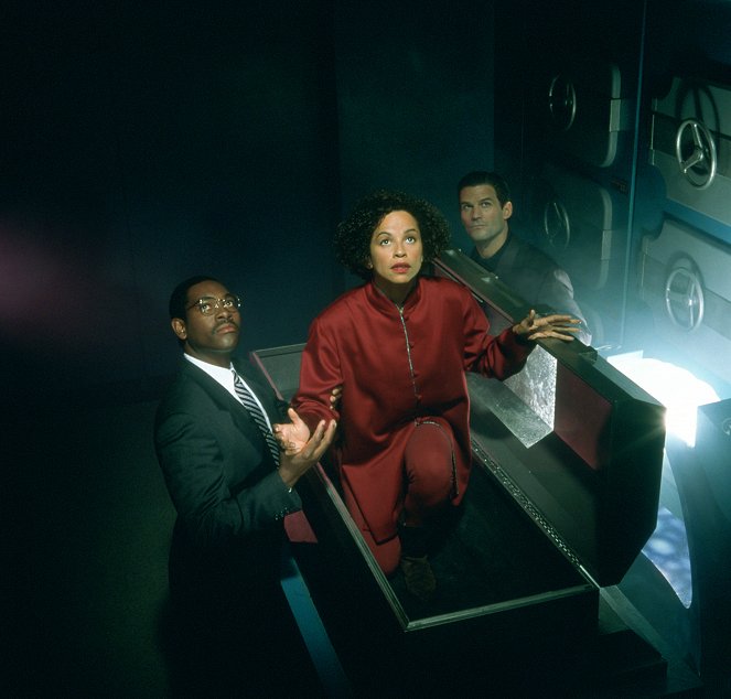 The Outer Limits - The Second Soul - Promo - Mykelti Williamson, Rae Dawn Chong, D. W. Moffett
