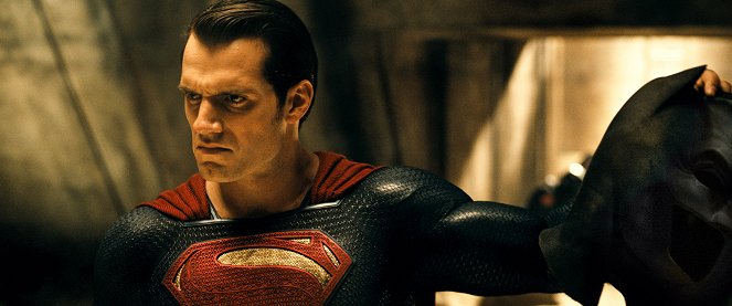 Batman v Superman: Świt sprawiedliwości - Z filmu - Henry Cavill