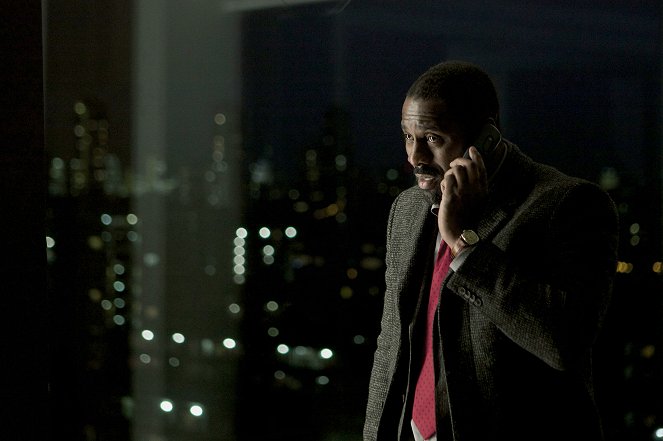 Luther - Season 2 - Episode 1 - Filmfotos - Idris Elba