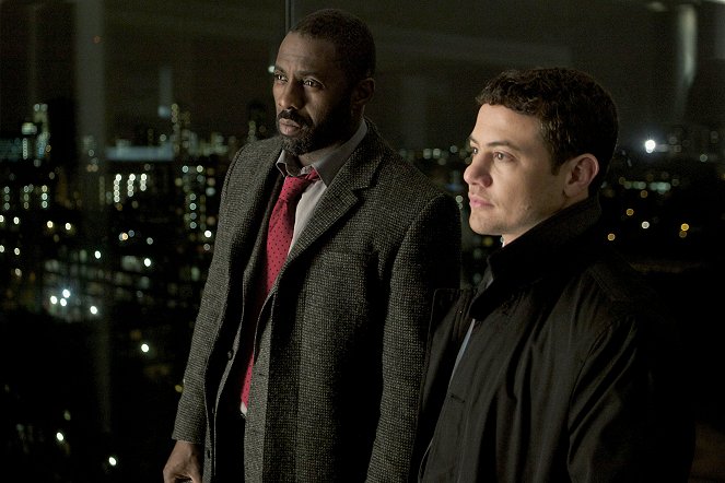 Luther - Season 2 - Episode 1 - Do filme - Idris Elba, Warren Brown