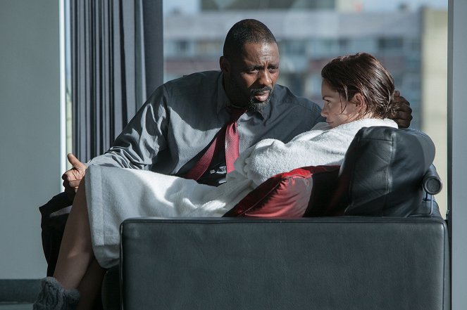 Luther - Episode 4 - Z filmu - Idris Elba, Ruth Wilson