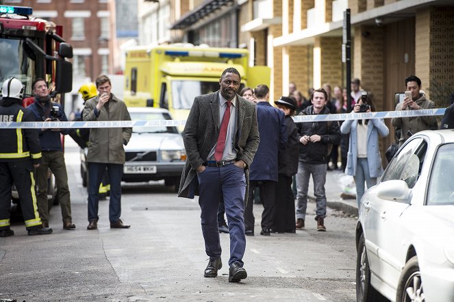 Luther - Season 4 - Episode 1 - Film - Idris Elba