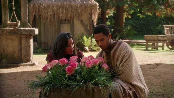 Once Upon a Time - Nimue - Van film - Caroline Ford, Elliot Knight