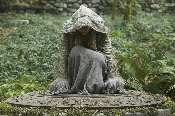 Once Upon a Time - The Dark Swan - Photos