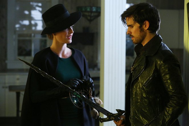 Once Upon a Time - Birth - Photos - Rebecca Mader, Colin O'Donoghue