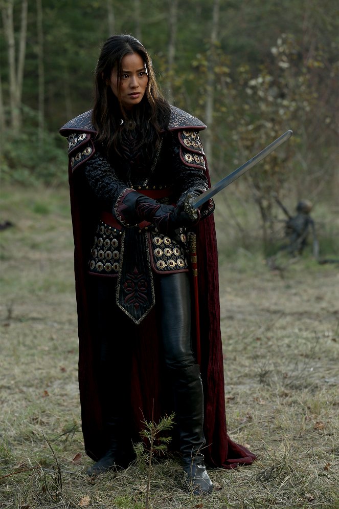 Once Upon a Time - Le Casque de DunBroch - Film - Jamie Chung