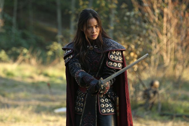 Once Upon a Time - Le Casque de DunBroch - Film - Jamie Chung