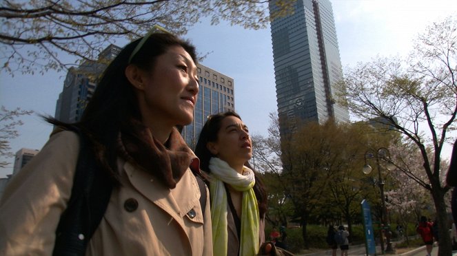 Mr. Kim & Sister Lotus - Kuvat elokuvasta