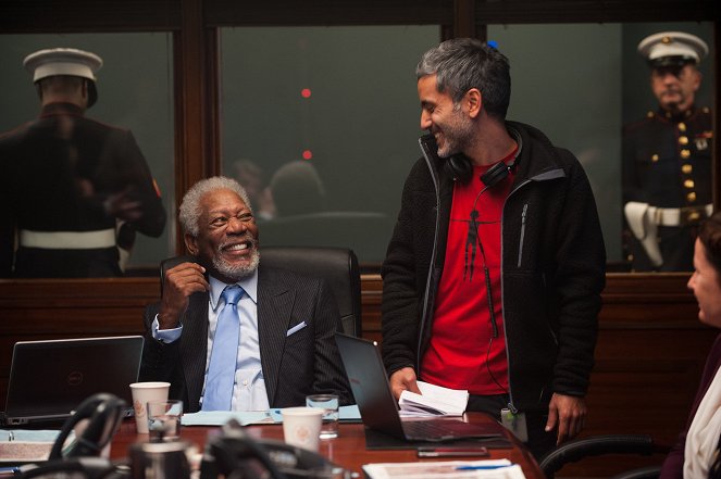 London Has Fallen - Van de set - Morgan Freeman, Babak Najafi