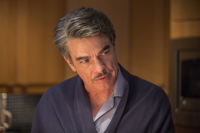 Peter Gallagher