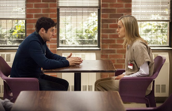 Orange Is the New Black - Fool Me Once - Photos - Jason Biggs, Taylor Schilling