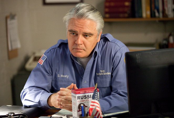Orange Is the New Black - Looks Blue, Tastes Red - Photos - Michael Harney