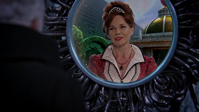 Once Upon a Time - Souls of the Departed - Van film - Barbara Hershey