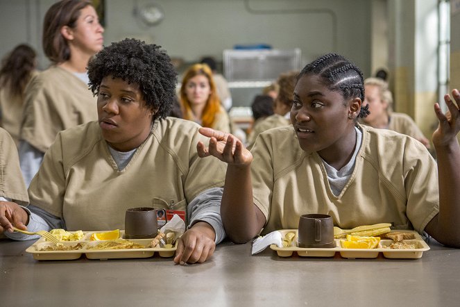 Orange Is the New Black - A Whole Other Hole - Photos - Adrienne C. Moore, Danielle Brooks