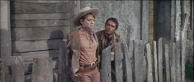 Rita of the West - Photos - Rita Pavone, Terence Hill
