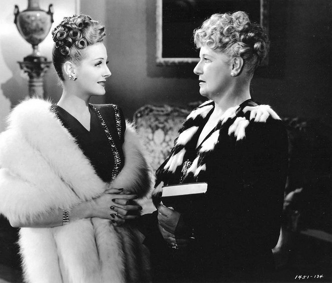 Earl Carroll Vanities - Do filme - Constance Moore, Mary Forbes