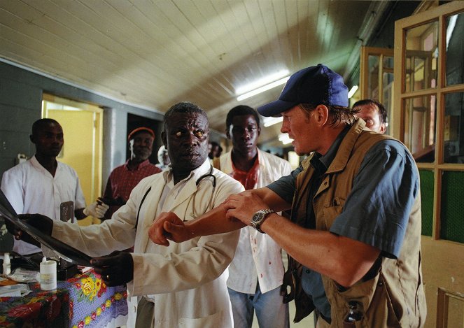 Welcome Home - Photos - Abdul Salis, Georg Friedrich