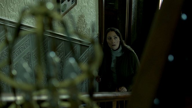 Phénomène paranormal - Lady on the Stairs - Film - Natasha Fiorino