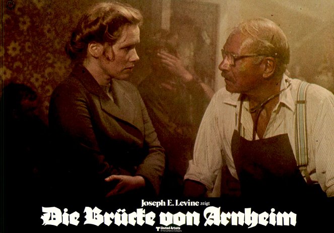 Die Brücke von Arnheim - Lobbykarten - Liv Ullmann, Laurence Olivier
