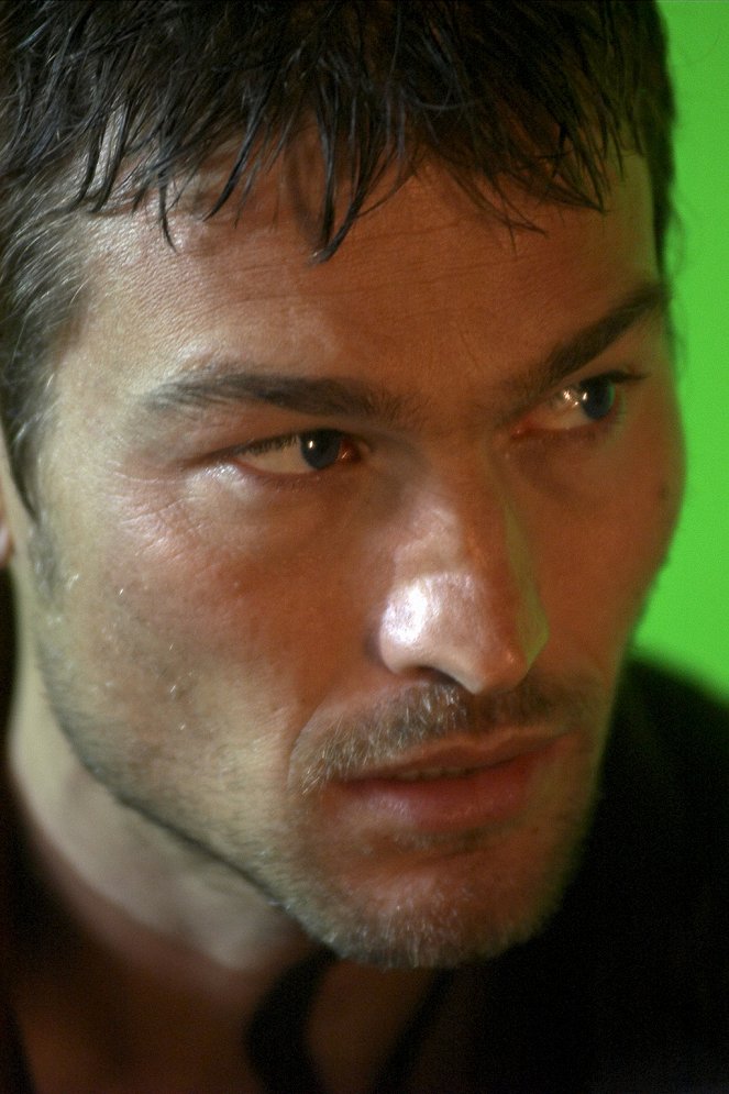 Gabriel - Photos - Andy Whitfield