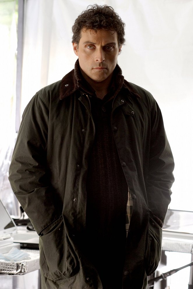 Eleventh Hour - Resurrection - Film - Rufus Sewell