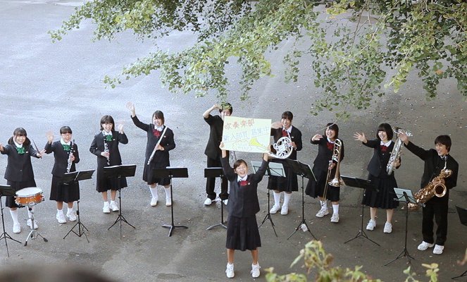 A Band Rabbit and a Boy - Photos