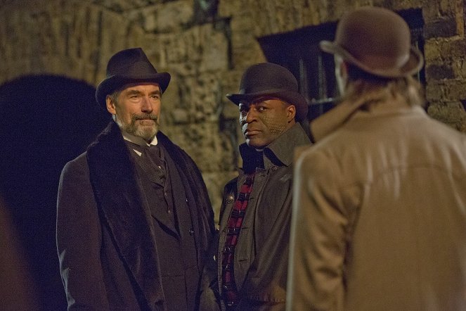 Penny Dreadful - What Death Can Join Together - Van film - Timothy Dalton, Danny Sapani