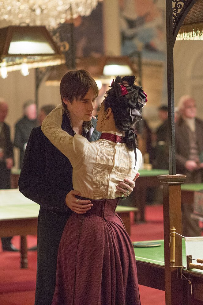 Penny Dreadful - Season 2 - Evil Spirits in Heavenly Places - Photos - Reeve Carney