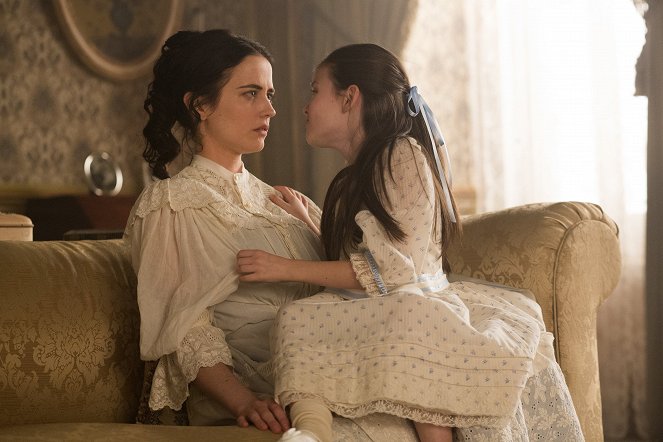 Penny Dreadful - And They Were Enemies - Do filme - Eva Green, Amber Fernée