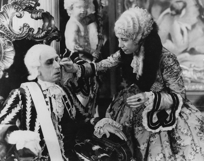The Rise of Catherine the Great - Do filme - Flora Robson