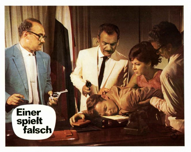 Trunk to Cairo - Lobby Cards