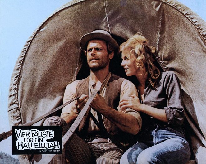 Man of the East - Lobby Cards - Terence Hill, Yanti Somer