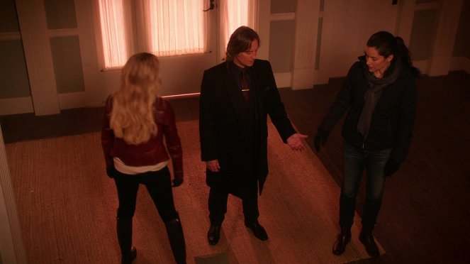 Once Upon a Time - Devil's Due - Van film - Robert Carlyle, Rachel Shelley
