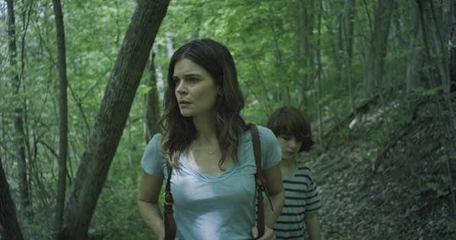 Claire in Motion - Film - Betsy Brandt, Zev Haworth