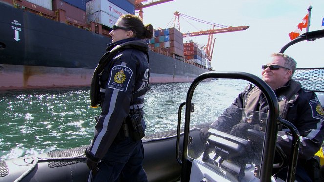 Border Security: Canada's Front Line - Do filme