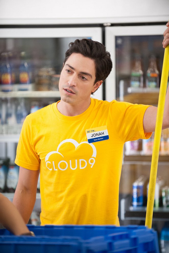 Superstore - La Guerre des couleurs - Film - Ben Feldman