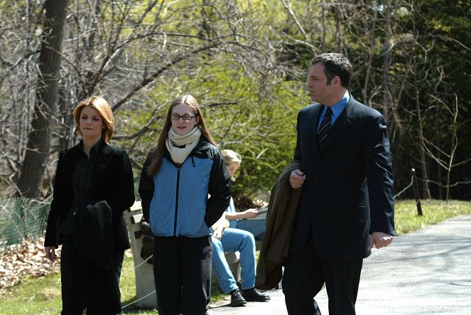 Law & Order: Criminal Intent - Zoonotic - Photos - Kathryn Erbe, Marin Ireland, Vincent D'Onofrio