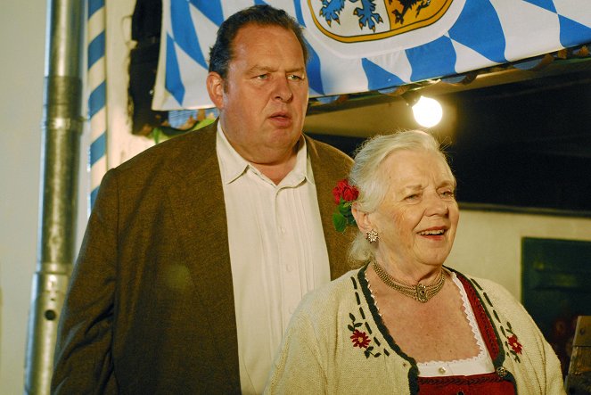 Der Bulle von Tölz - Season 13 - Schonzeit - De la película - Ottfried Fischer, Ruth Drexel