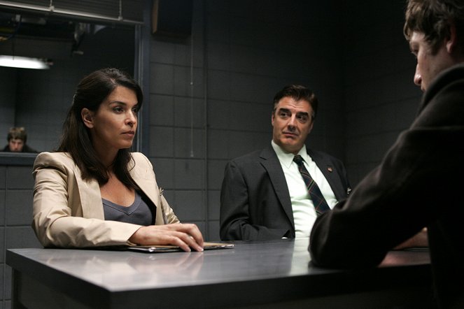 Law & Order: Criminal Intent - Season 5 - Diamond Dogs - Van film - Annabella Sciorra, Chris Noth
