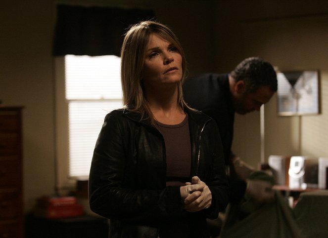 Law & Order: Criminal Intent - Acts of Contrition - Photos - Kathryn Erbe