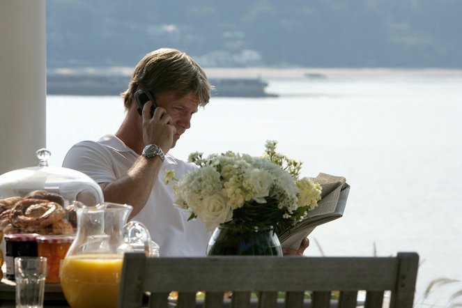 Law & Order: Criminal Intent - Siren Call - Photos - Joel Gretsch