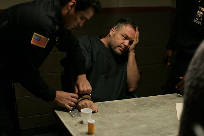 Law & Order: Criminal Intent - Season 7 - Untethered - Photos - Vincent D'Onofrio