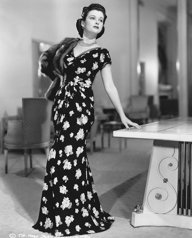 She Knew All the Answers - Promoción - Joan Bennett