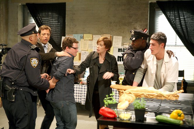Law & Order: Criminal Intent - Season 8 - Salome in Manhattan - Photos - Jeff Goldblum, Julianne Nicholson, Eric Balfour