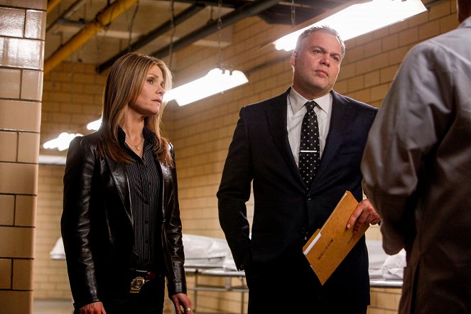 Law & Order: Criminal Intent - Cadaver - Van film - Kathryn Erbe, Vincent D'Onofrio