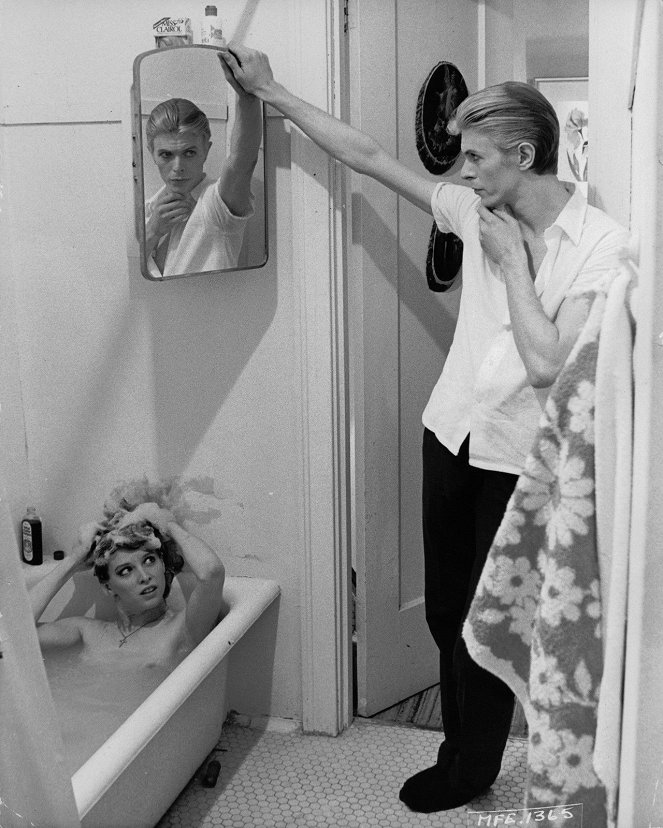 A földre pottyant férfi - Filmfotók - Candy Clark, David Bowie