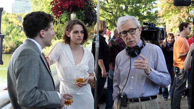 Café Society - Van de set - Jesse Eisenberg, Kristen Stewart, Woody Allen