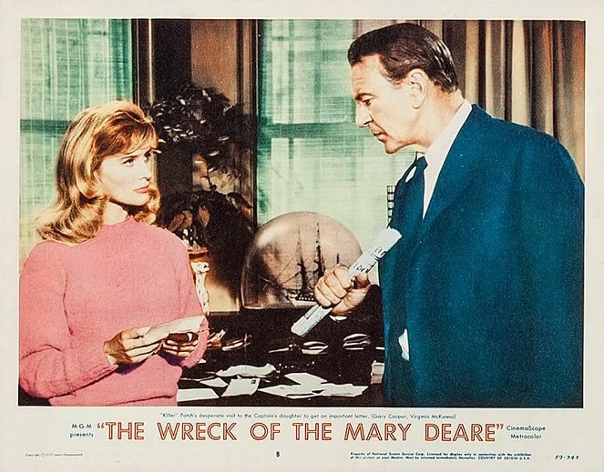 The Wreck Of The Mary Deare - Cartões lobby